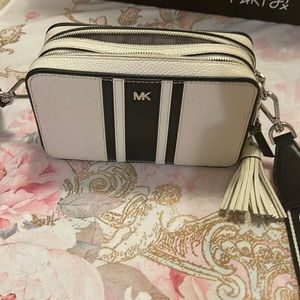 MICHAEL Michael Kors Cream and Black Leather Crossbody Satchel